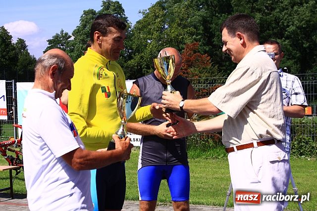 Zdjęcie w galerii na portalu naszraciborz.pl: Na rowerach promowali trzeźwość wiadomości z regionu