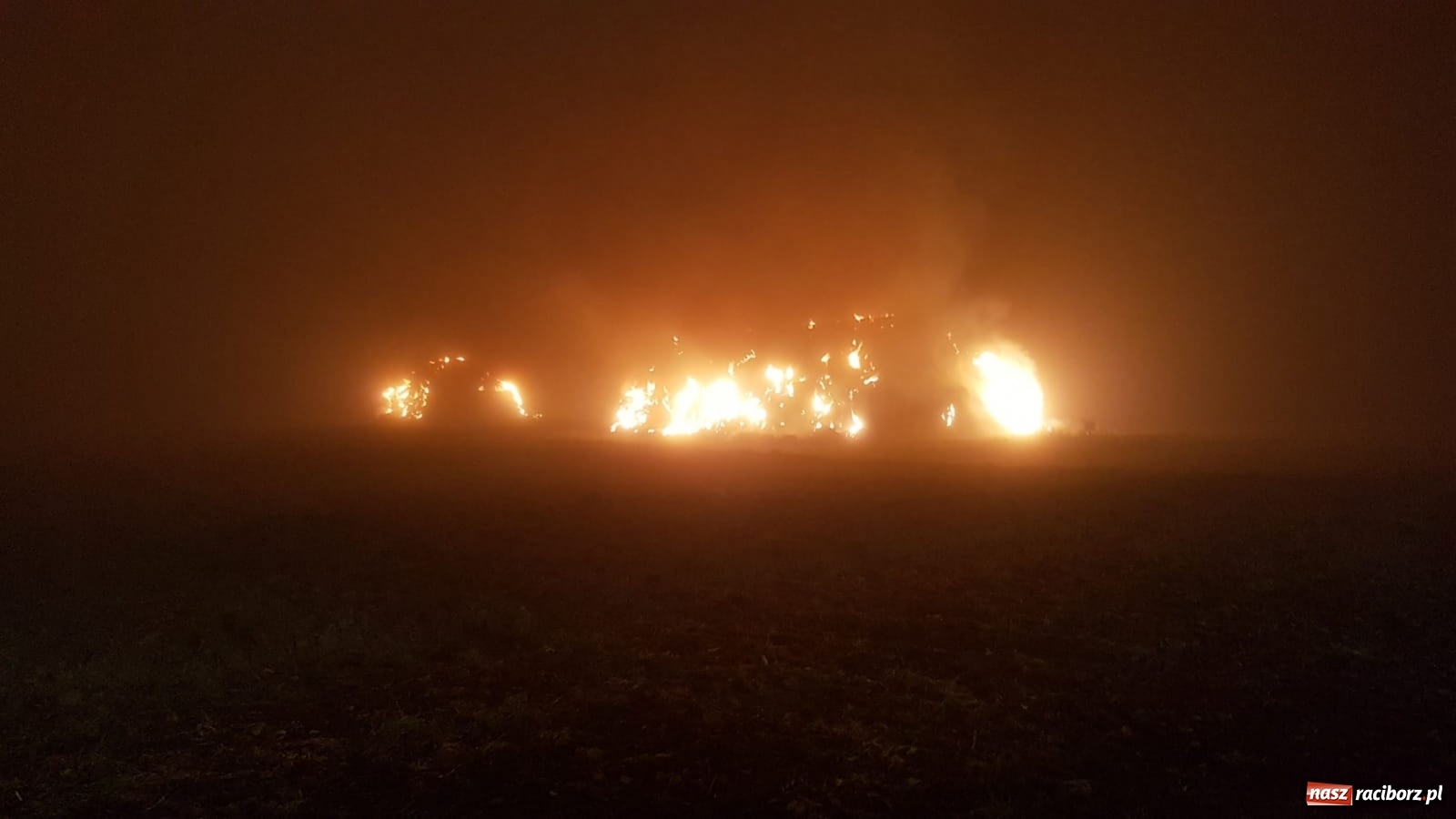 Zdjęcie w galerii na portalu naszraciborz.pl: Raport 998. 50 tys. złotych strat po pożarze w Owsiszczach wiadomości z regionu