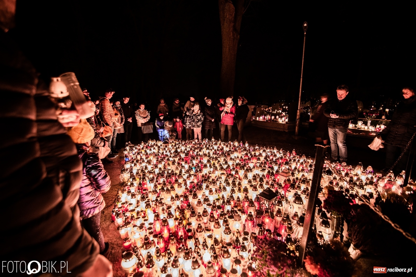 Zdjęcie w galerii na portalu naszraciborz.pl: Zbawieni w liczbie 144 tysięcy. Raciborskie Jeruzalem na Wszystkich Świętych [FOTO] wiadomości z regionu