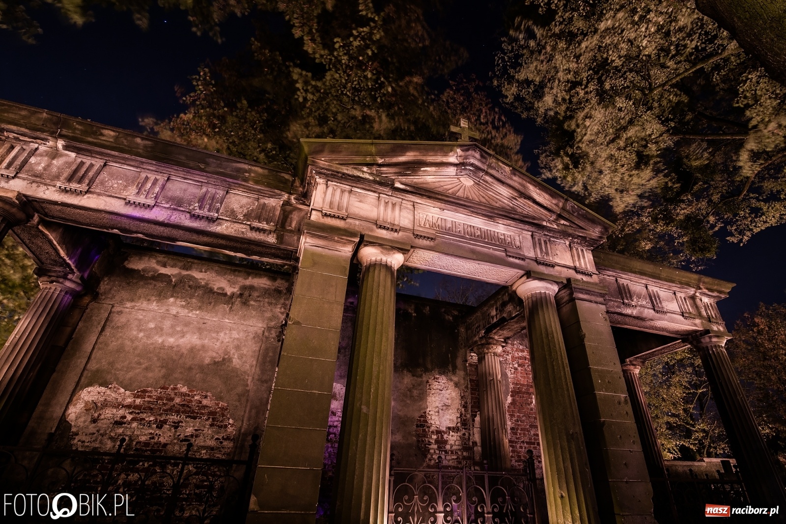 Zdjęcie w galerii na portalu naszraciborz.pl: Zbawieni w liczbie 144 tysięcy. Raciborskie Jeruzalem na Wszystkich Świętych [FOTO] wiadomości z regionu