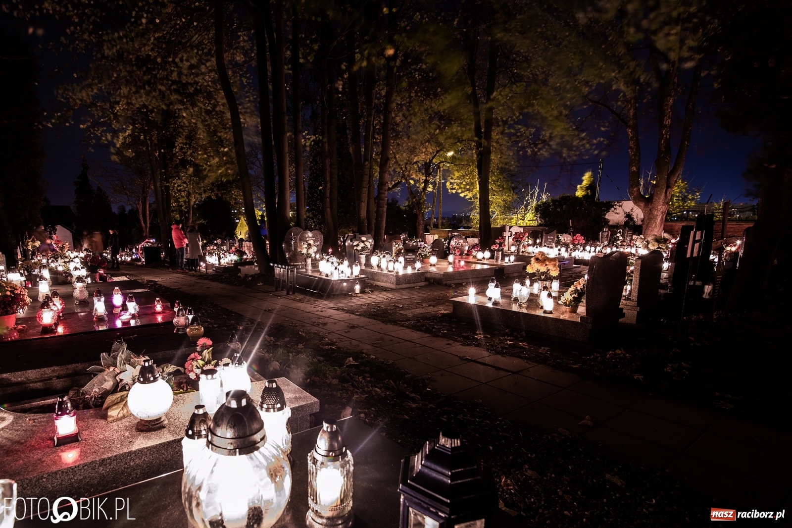Zdjęcie w galerii na portalu naszraciborz.pl: Zbawieni w liczbie 144 tysięcy. Raciborskie Jeruzalem na Wszystkich Świętych [FOTO] wiadomości z regionu