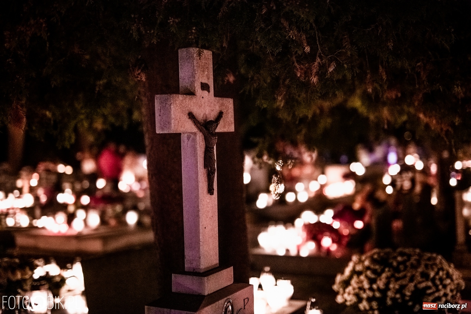 Zdjęcie w galerii na portalu naszraciborz.pl: Zbawieni w liczbie 144 tysięcy. Raciborskie Jeruzalem na Wszystkich Świętych [FOTO] wiadomości z regionu