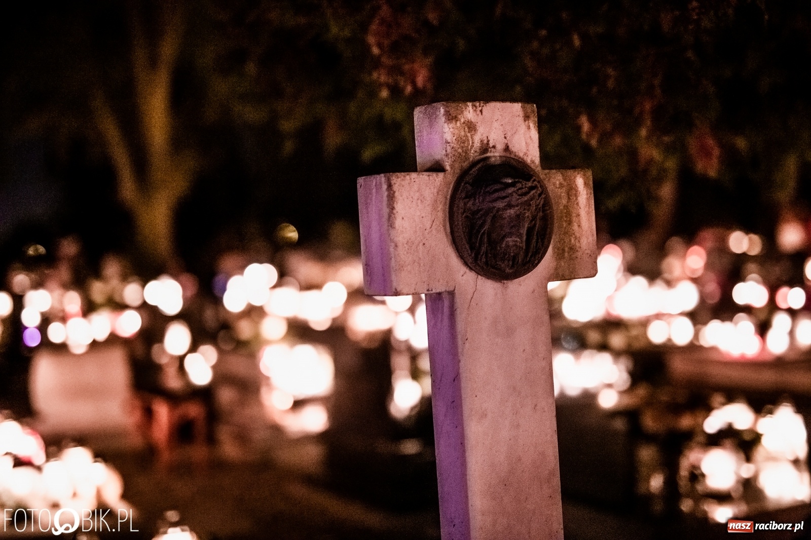 Zdjęcie w galerii na portalu naszraciborz.pl: Zbawieni w liczbie 144 tysięcy. Raciborskie Jeruzalem na Wszystkich Świętych [FOTO] wiadomości z regionu