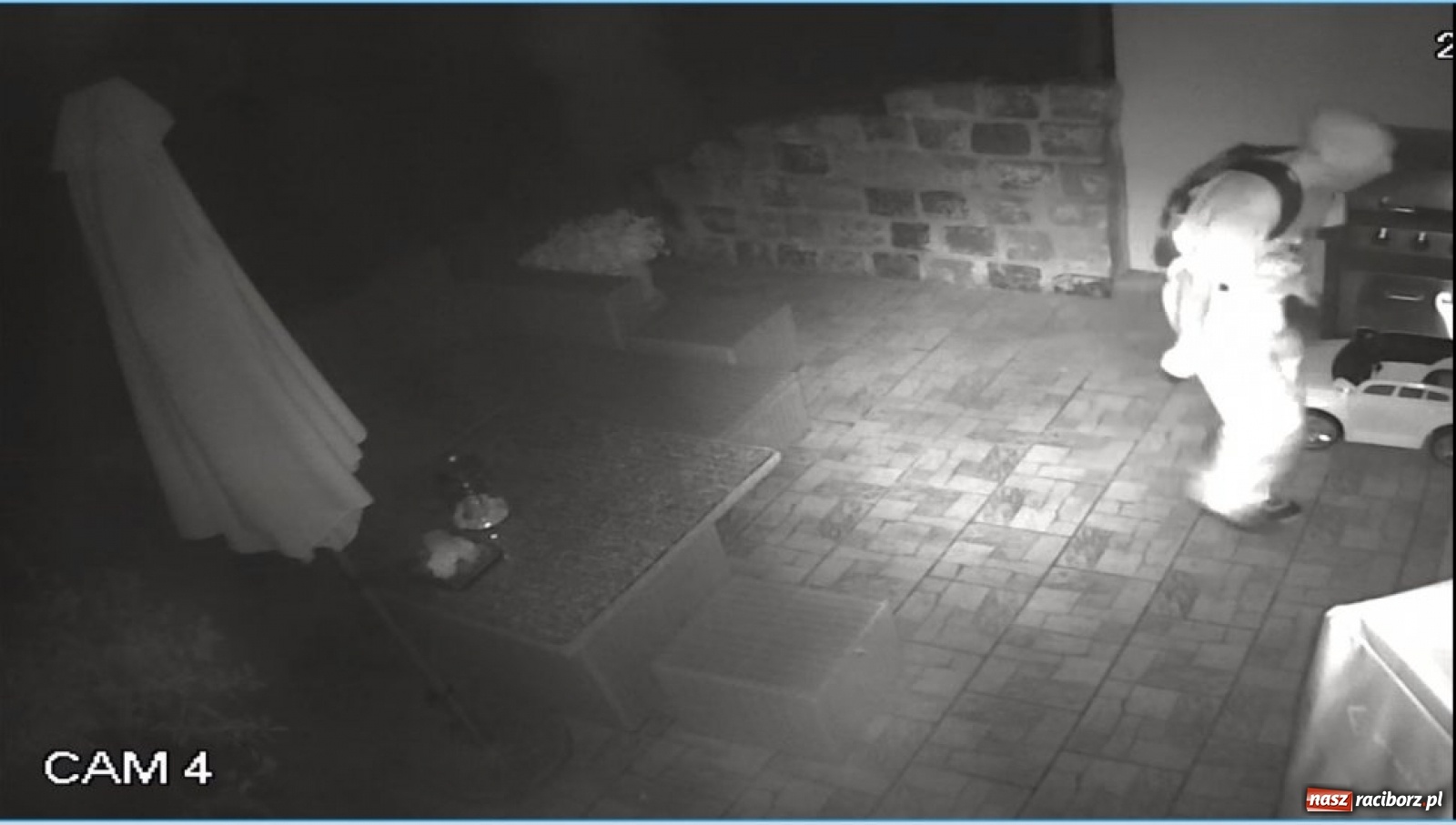 Zdjęcie w galerii na portalu naszraciborz.pl: Ten mężczyzna okradł dom. Szuka go policja wiadomości z regionu