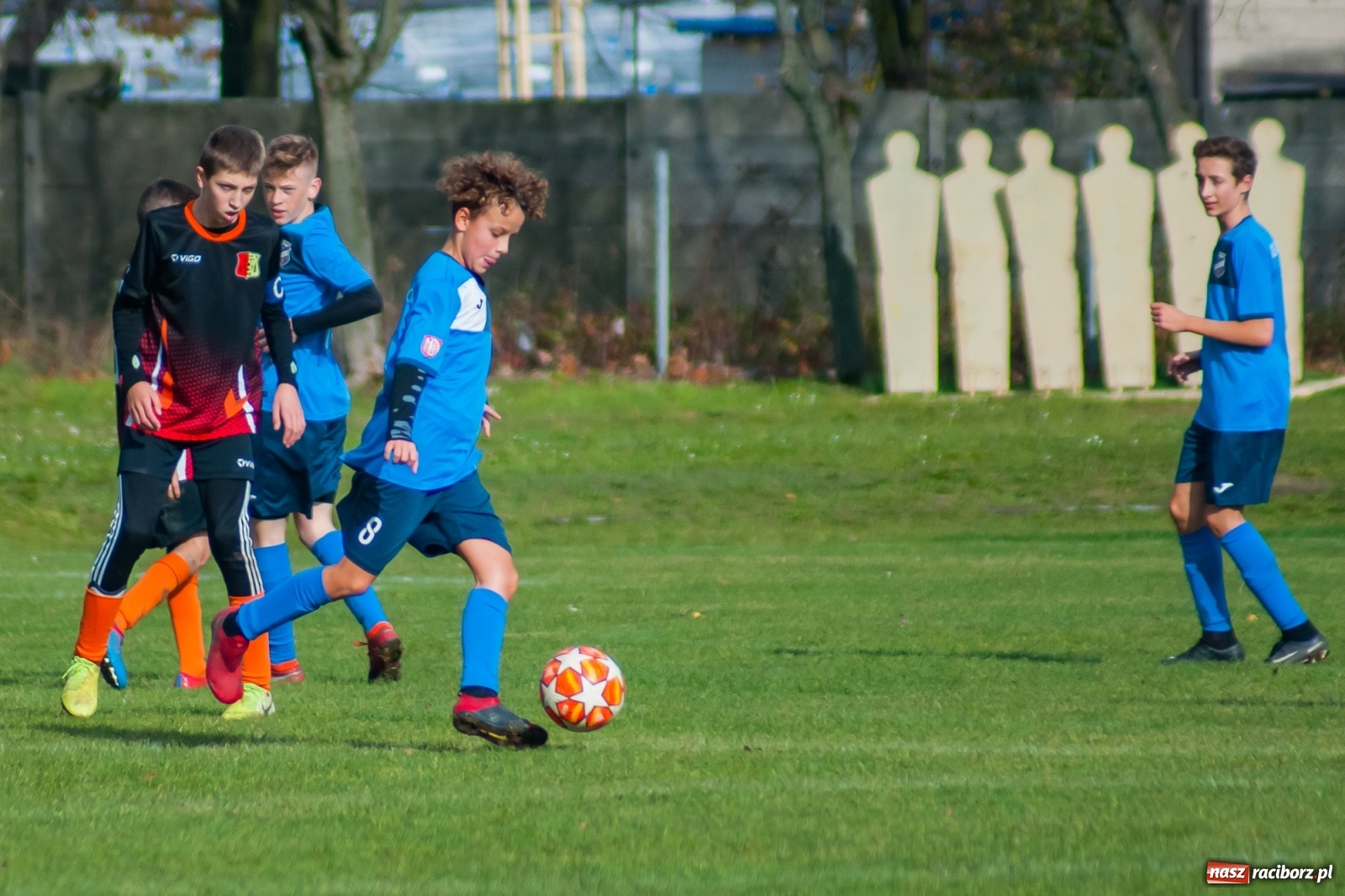 Zdjęcie w galerii na portalu naszraciborz.pl: Trampkarze Unii bezlitośni dla Połomi [FOTO] wiadomości z regionu
