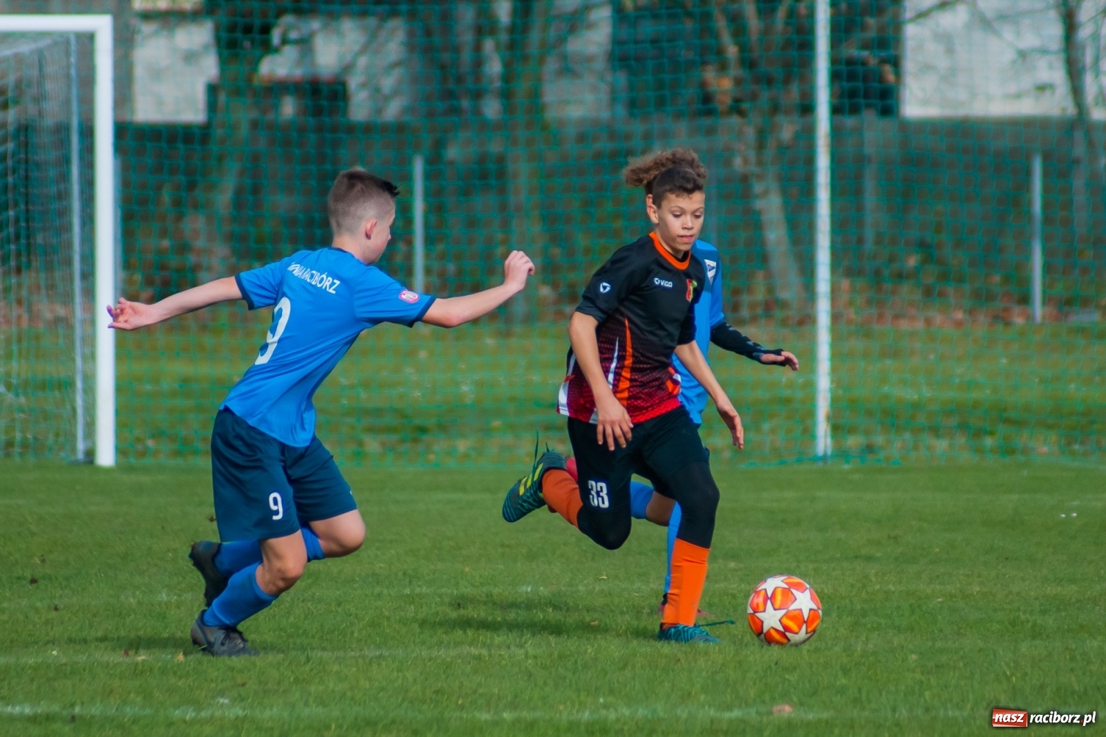 Zdjęcie w galerii na portalu naszraciborz.pl: Trampkarze Unii bezlitośni dla Połomi [FOTO] wiadomości z regionu