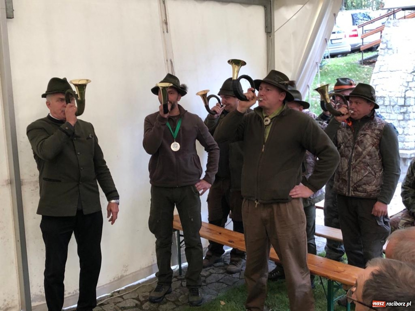 Zdjęcie w galerii na portalu naszraciborz.pl: W Bieńkowicach wspomniano świętego Huberta  wiadomości z regionu