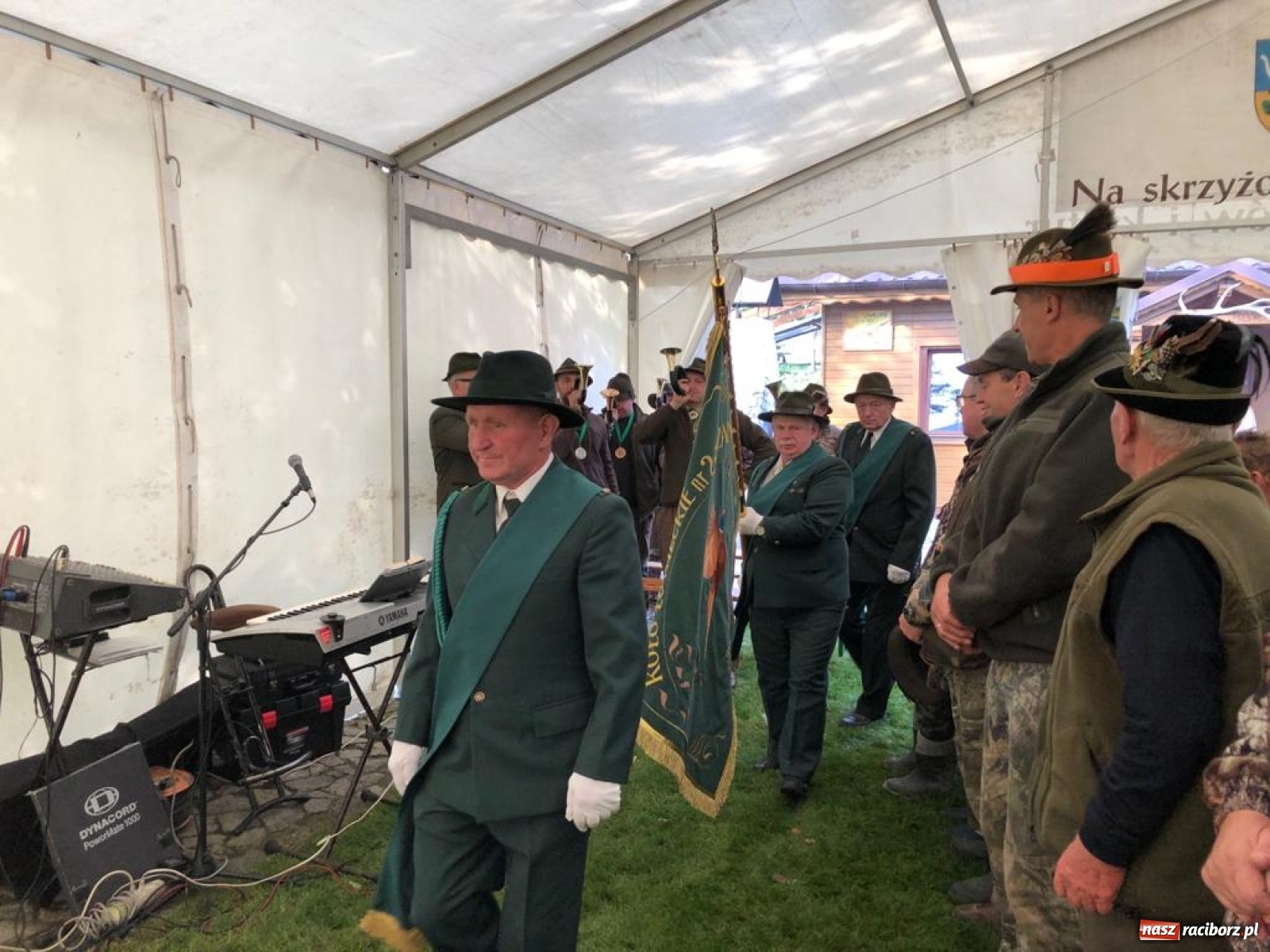 Zdjęcie w galerii na portalu naszraciborz.pl: W Bieńkowicach wspomniano świętego Huberta  wiadomości z regionu