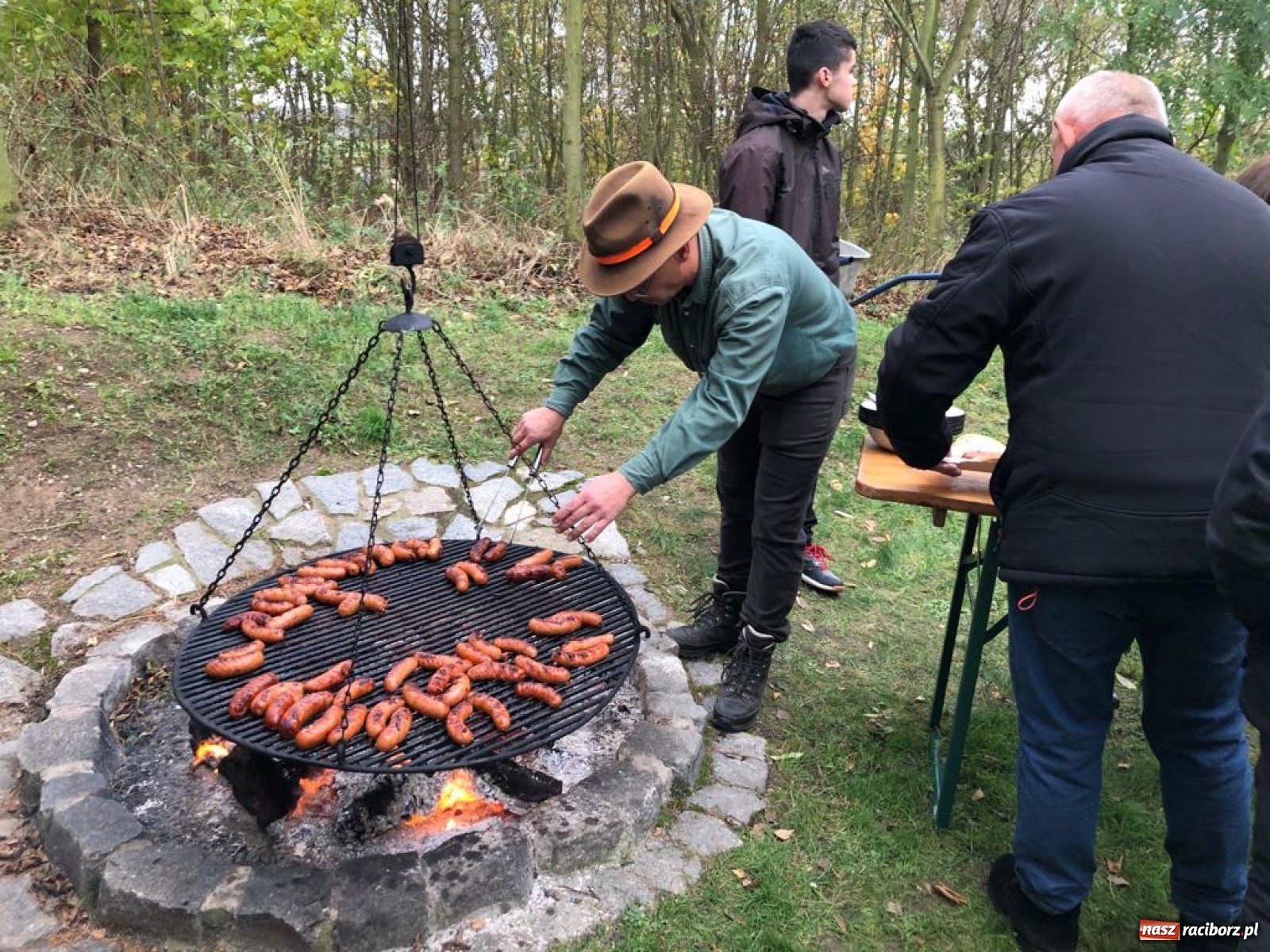 Zdjęcie w galerii na portalu naszraciborz.pl: W Bieńkowicach wspomniano świętego Huberta  wiadomości z regionu