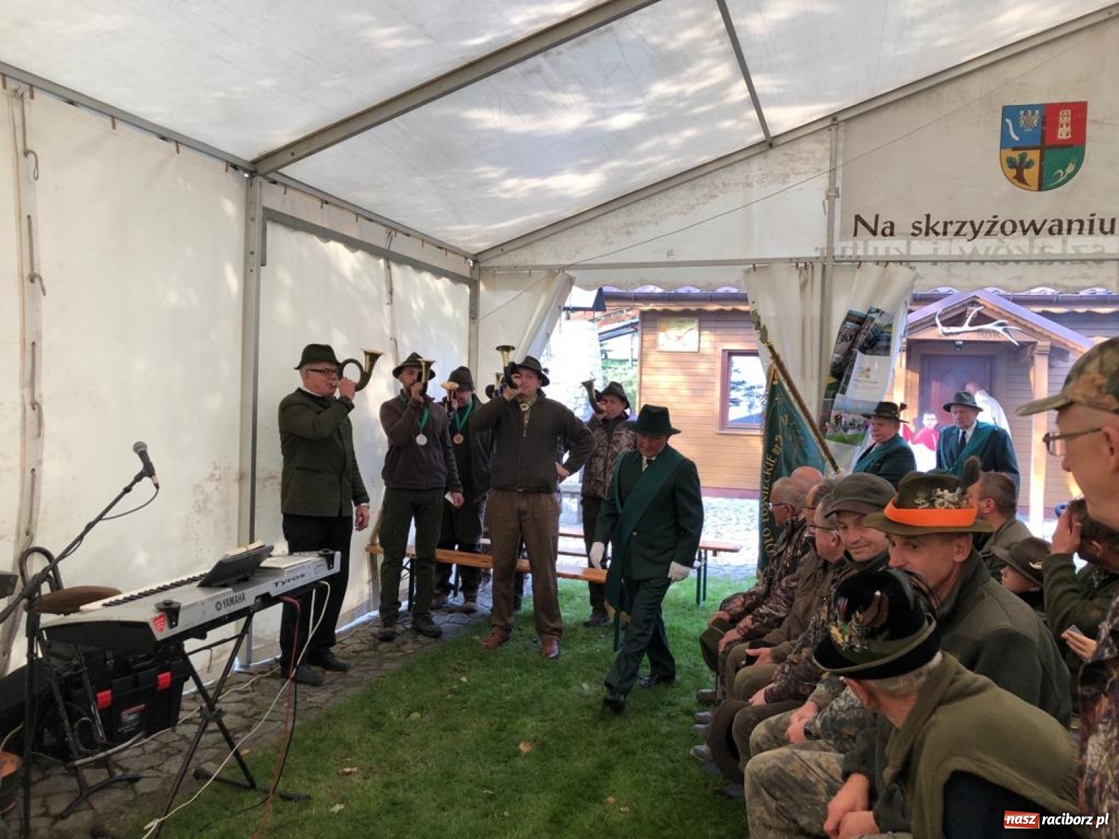 Zdjęcie w galerii na portalu naszraciborz.pl: W Bieńkowicach wspomniano świętego Huberta  wiadomości z regionu