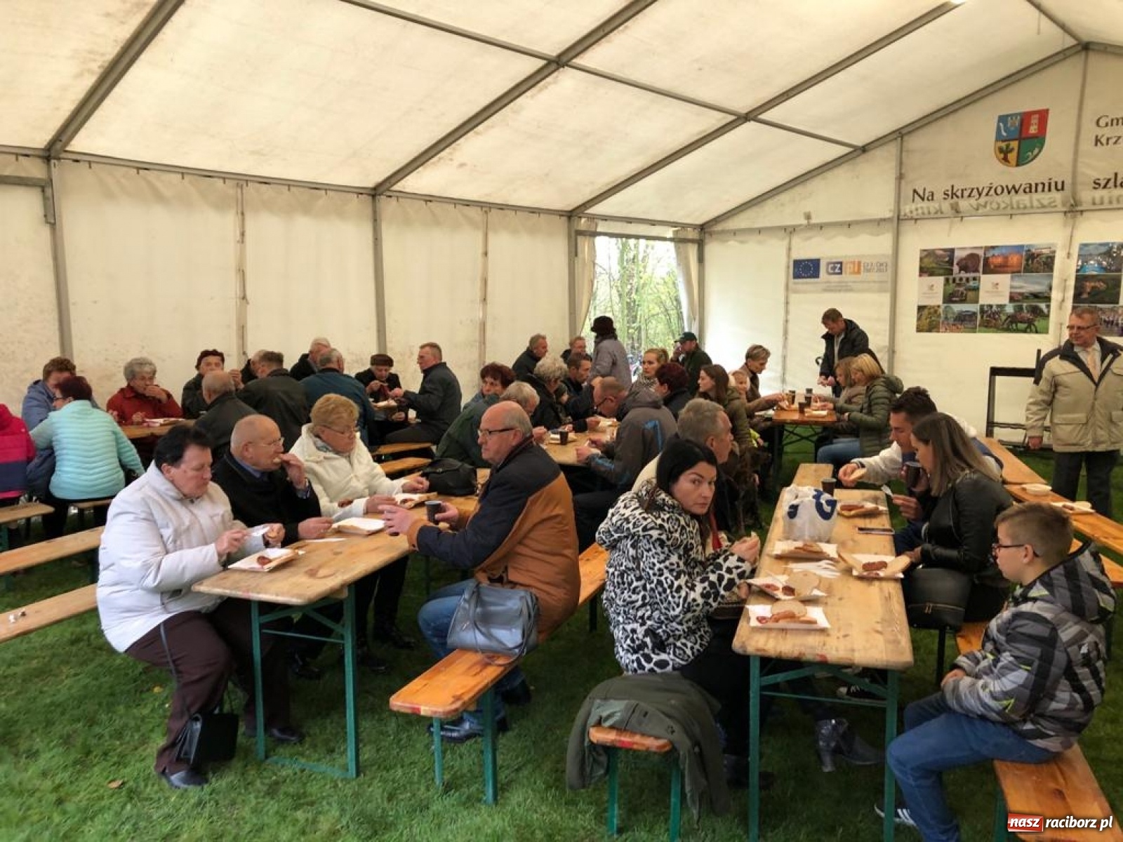 Zdjęcie w galerii na portalu naszraciborz.pl: W Bieńkowicach wspomniano świętego Huberta  wiadomości z regionu