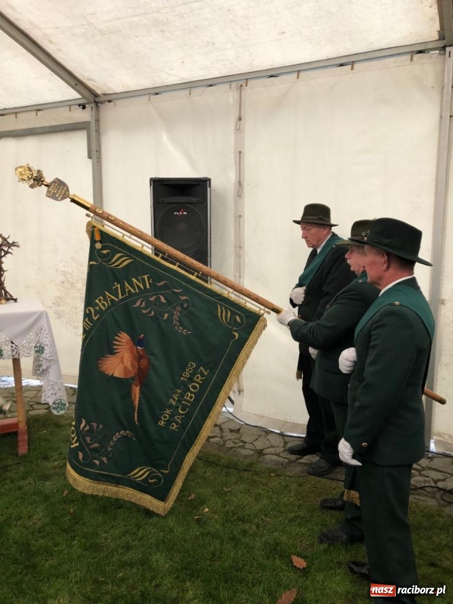 Zdjęcie w galerii na portalu naszraciborz.pl: W Bieńkowicach wspomniano świętego Huberta  wiadomości z regionu