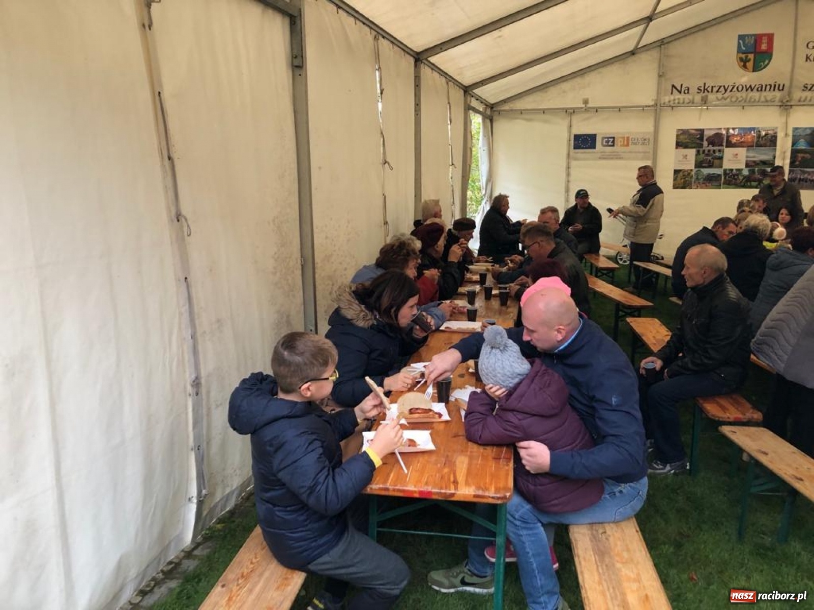 Zdjęcie w galerii na portalu naszraciborz.pl: W Bieńkowicach wspomniano świętego Huberta  wiadomości z regionu