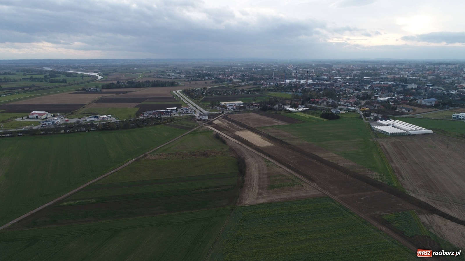 Zdjęcie w galerii na portalu naszraciborz.pl: Wschodnia obwodnica Raciborza. Najnowszy raport z budowy [FOTO i WIDEO] wiadomości z regionu