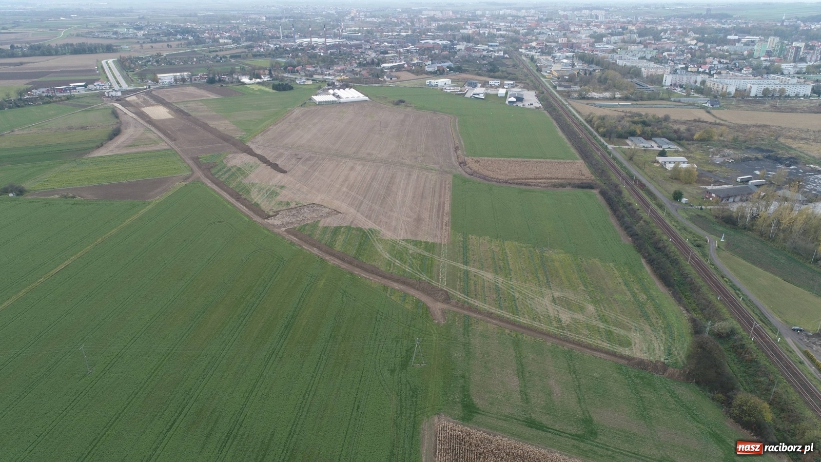 Zdjęcie w galerii na portalu naszraciborz.pl: Wschodnia obwodnica Raciborza. Najnowszy raport z budowy [FOTO i WIDEO] wiadomości z regionu