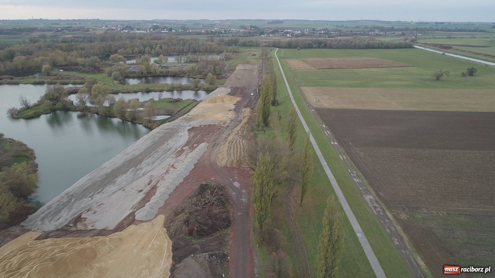 Zdjęcie w galerii na portalu naszraciborz.pl: Wschodnia obwodnica Raciborza. Najnowszy raport z budowy [FOTO i WIDEO] wiadomości z regionu