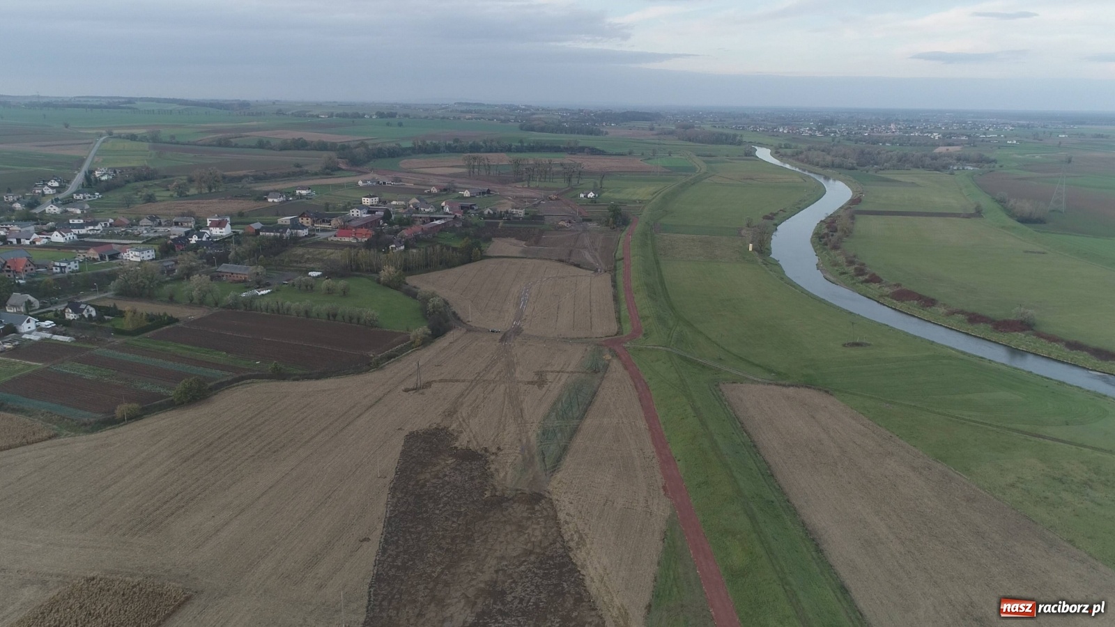 Zdjęcie w galerii na portalu naszraciborz.pl: Wschodnia obwodnica Raciborza. Najnowszy raport z budowy [FOTO i WIDEO] wiadomości z regionu