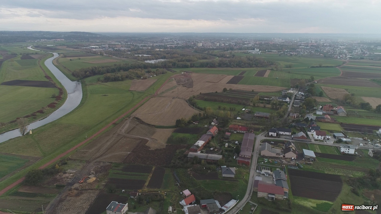 Zdjęcie w galerii na portalu naszraciborz.pl: Wschodnia obwodnica Raciborza. Najnowszy raport z budowy [FOTO i WIDEO] wiadomości z regionu