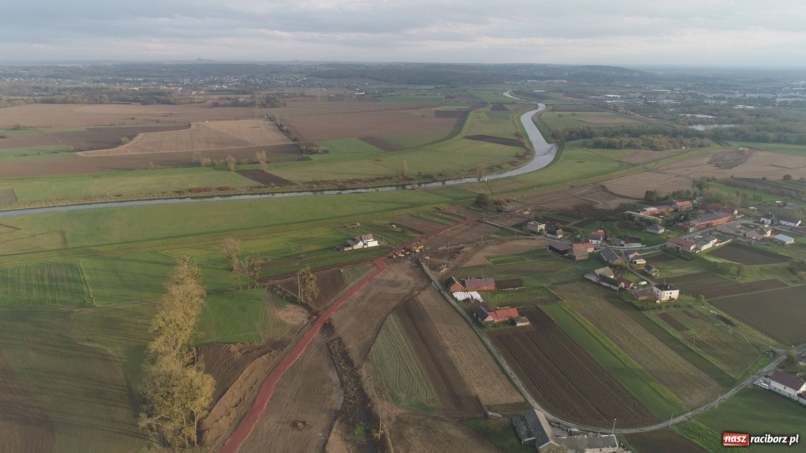 Zdjęcie w galerii na portalu naszraciborz.pl: Wschodnia obwodnica Raciborza. Najnowszy raport z budowy [FOTO i WIDEO] wiadomości z regionu