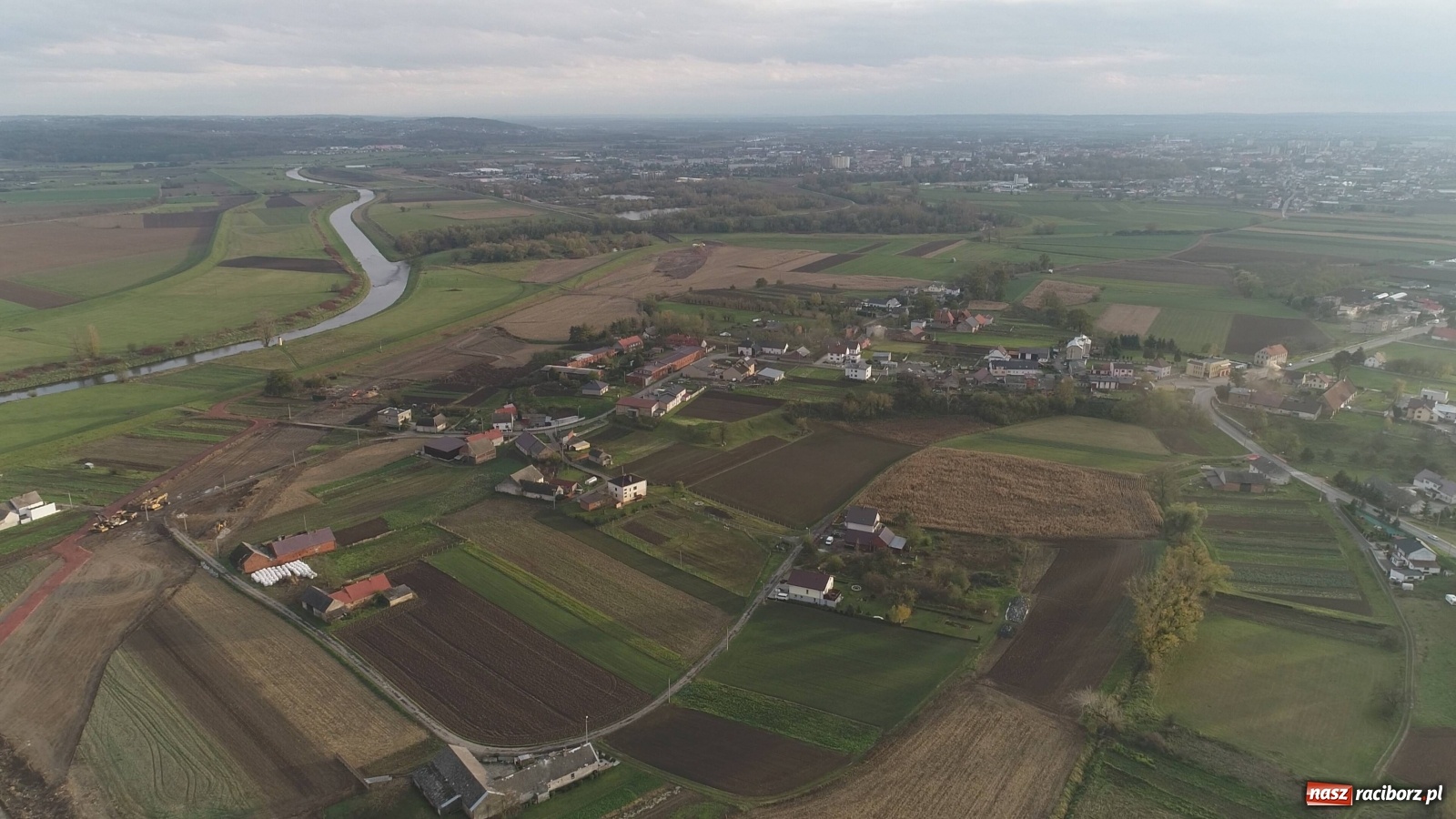 Zdjęcie w galerii na portalu naszraciborz.pl: Wschodnia obwodnica Raciborza. Najnowszy raport z budowy [FOTO i WIDEO] wiadomości z regionu