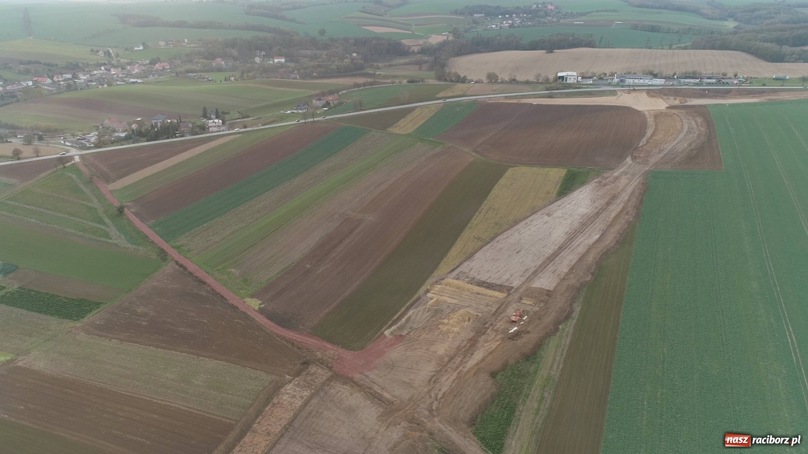 Zdjęcie w galerii na portalu naszraciborz.pl: Wschodnia obwodnica Raciborza. Najnowszy raport z budowy [FOTO i WIDEO] wiadomości z regionu