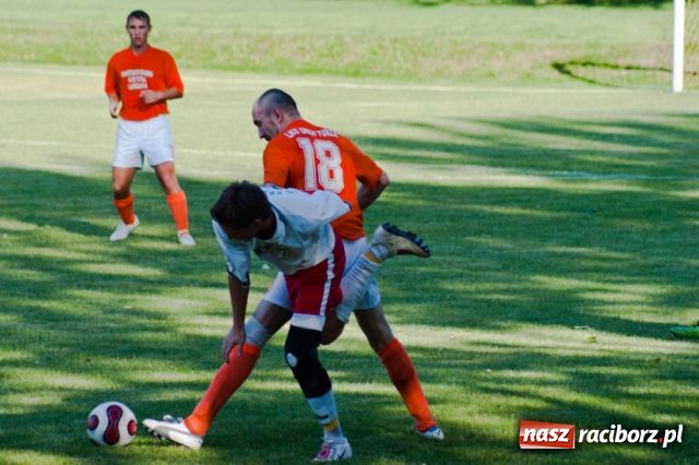 Zdjęcie w galerii na portalu naszraciborz.pl: Klasa A. Inauguracyjny falstart Krzanowic wiadomości z regionu