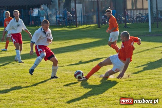 Zdjęcie w galerii na portalu naszraciborz.pl: Klasa A. Inauguracyjny falstart Krzanowic wiadomości z regionu