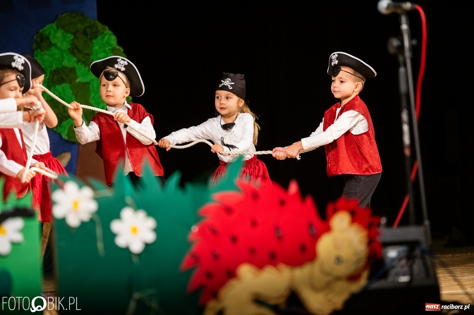 Zdjęcie w galerii na portalu naszraciborz.pl: XI Mini Festiwal Przedszkolaków w RCK wiadomości z regionu