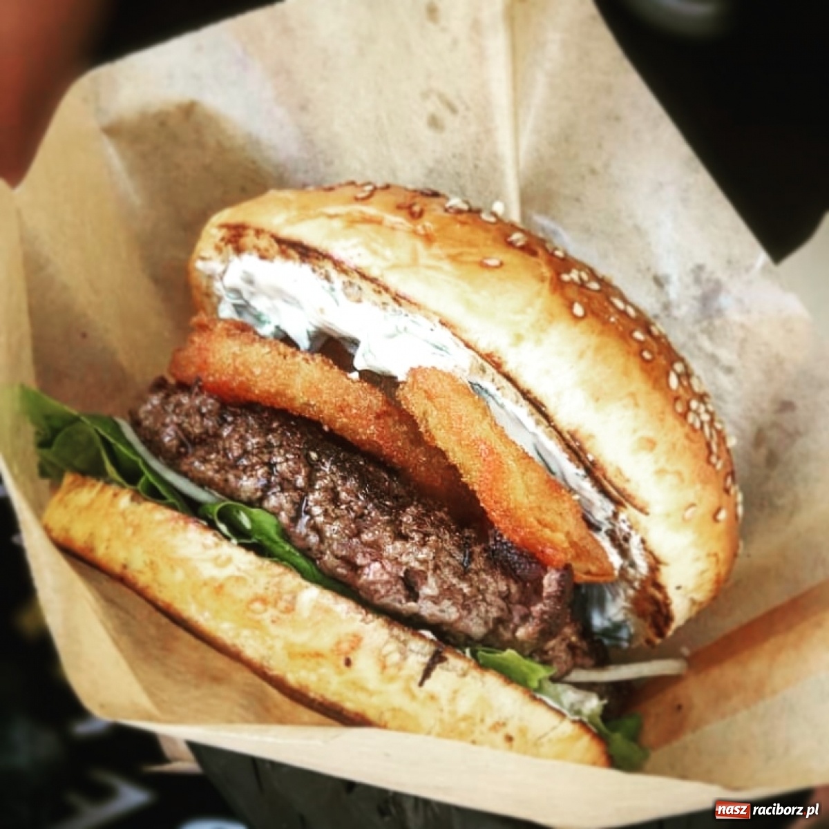 Zdjęcie w galerii na portalu naszraciborz.pl: Classic Burger. Street food Racibórz wiadomości z regionu