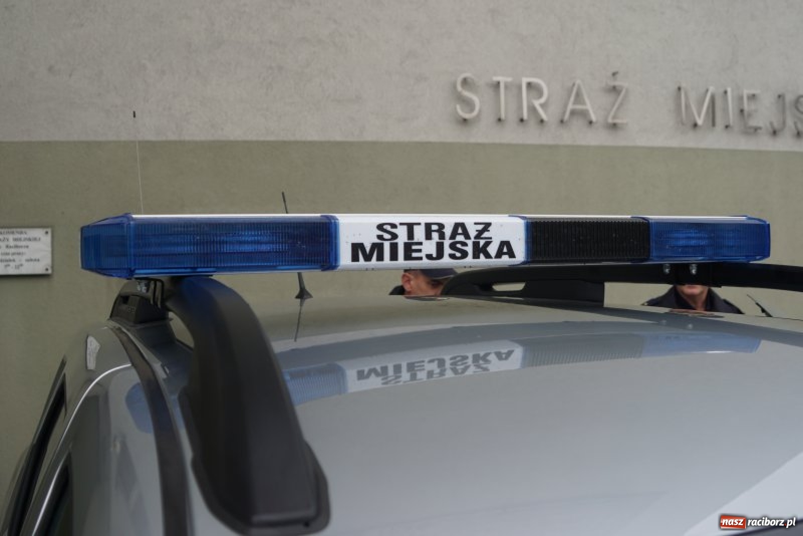 Zdjęcie w galerii na portalu naszraciborz.pl: Dacia z LPG w raciborskim eko-patrolu  wiadomości z regionu