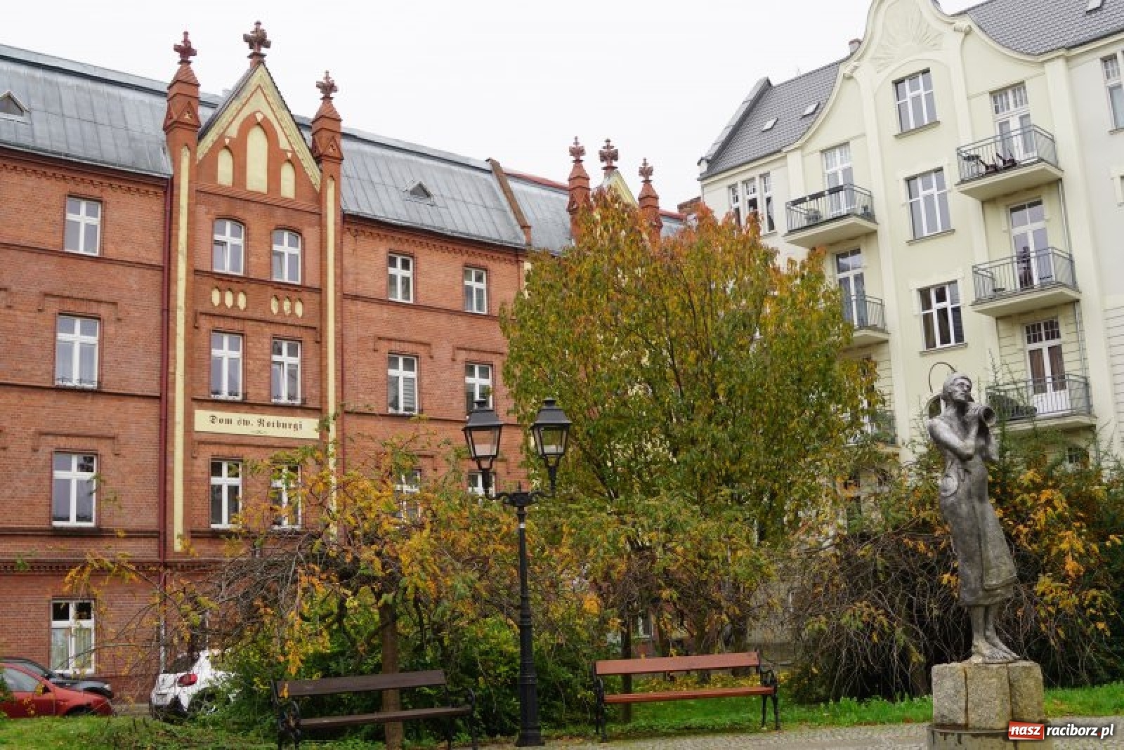 Zdjęcie w galerii na portalu naszraciborz.pl: Miasto wsparło renowację w domu św. Notburgi  wiadomości z regionu