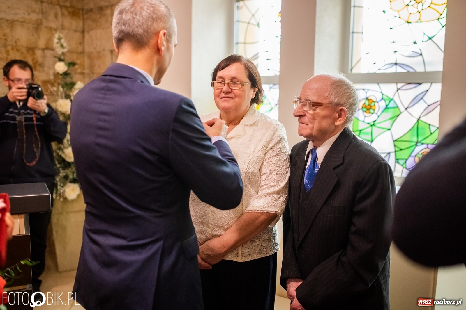 Zdjęcie w galerii na portalu naszraciborz.pl: Zgoda jest najważniejsza. Złote gody w raciborskim USC [FOTO i WIDEO] wiadomości z regionu