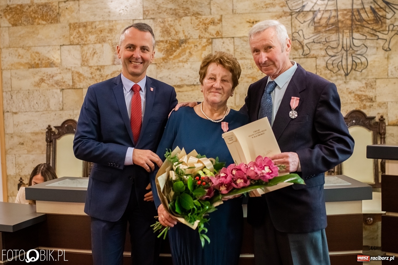 Zdjęcie w galerii na portalu naszraciborz.pl: Zgoda jest najważniejsza. Złote gody w raciborskim USC [FOTO i WIDEO] wiadomości z regionu