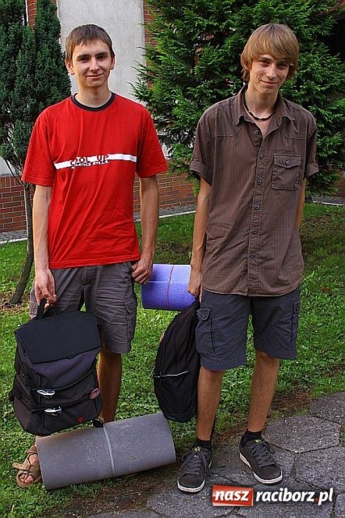 Zdjęcie w galerii na portalu naszraciborz.pl: Raciborska pielgrzymka wyruszyła wiadomości z regionu