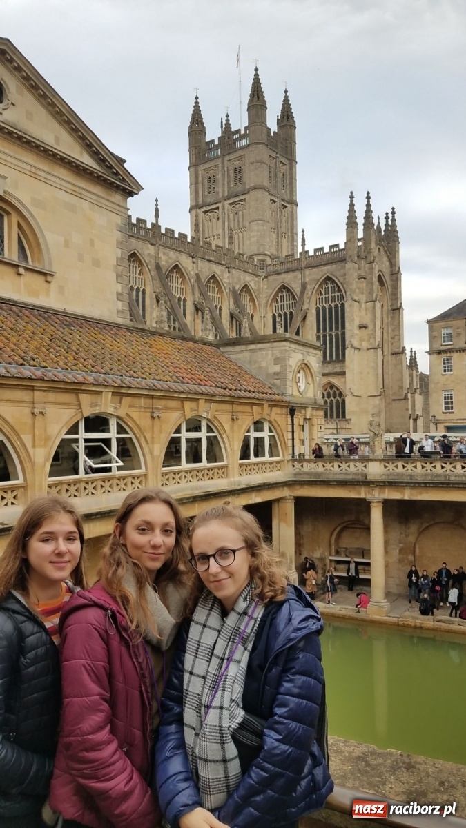 Zdjęcie w galerii na portalu naszraciborz.pl: Brexit ich nie wystraszył. Uczniowie CKZiU nr 1 na praktykach w Londynie wiadomości z regionu