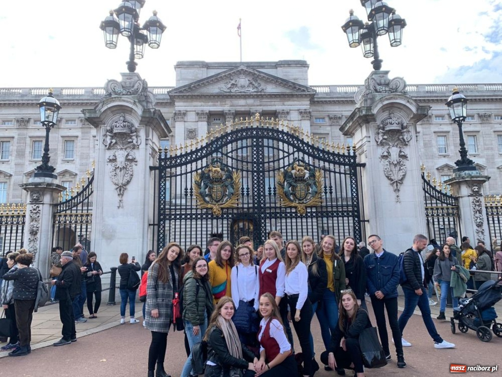 Zdjęcie w galerii na portalu naszraciborz.pl: Brexit ich nie wystraszył. Uczniowie CKZiU nr 1 na praktykach w Londynie wiadomości z regionu