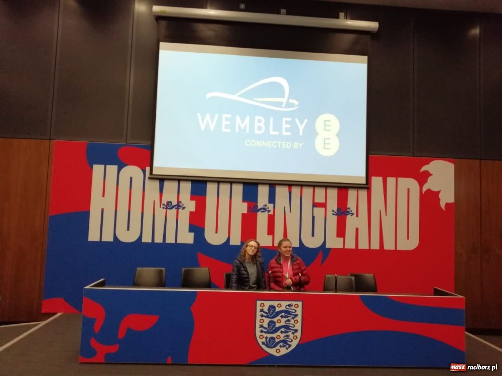 Zdjęcie w galerii na portalu naszraciborz.pl: Brexit ich nie wystraszył. Uczniowie CKZiU nr 1 na praktykach w Londynie wiadomości z regionu