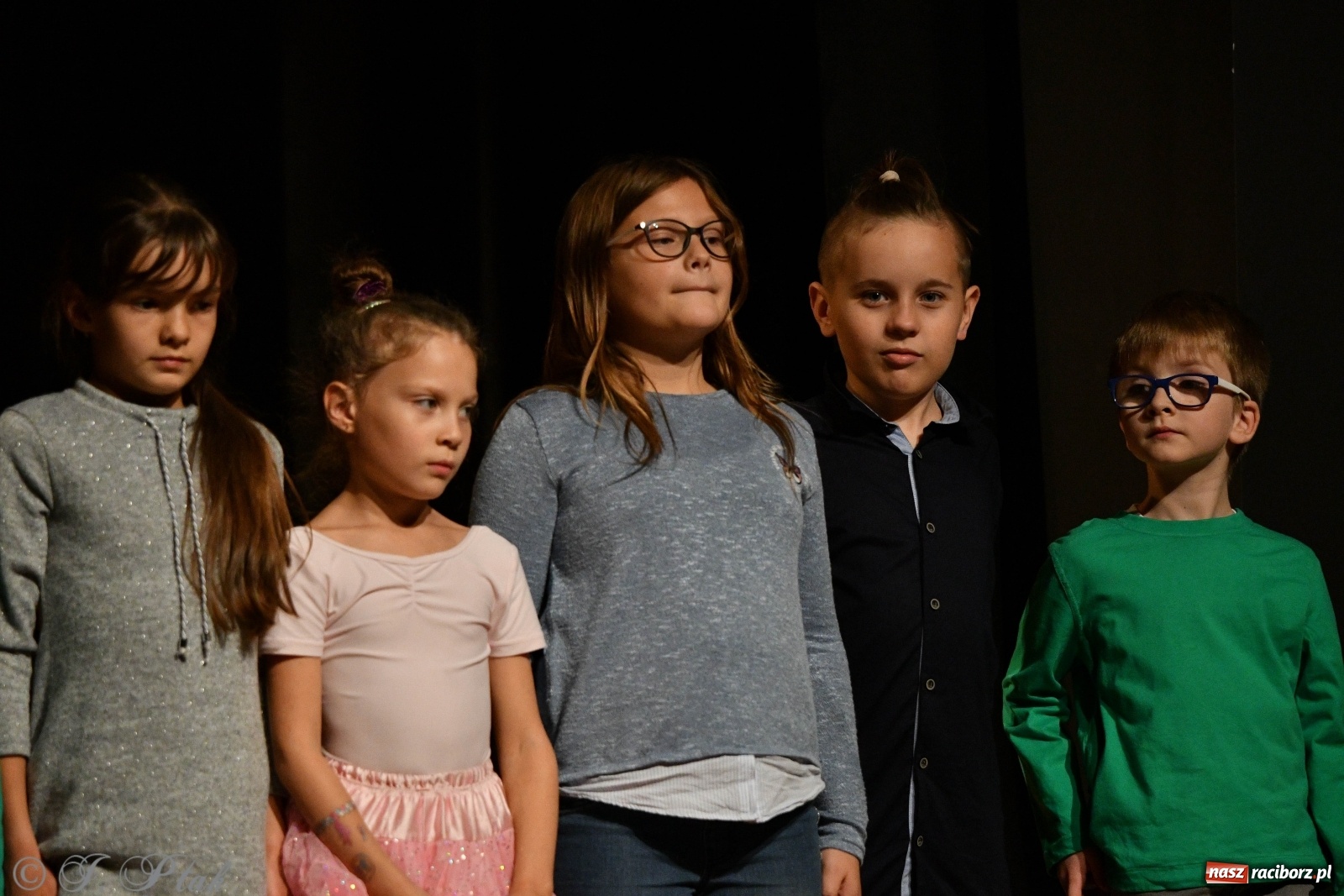 Zdjęcie w galerii na portalu naszraciborz.pl: Wieczór teatralny w MDK [FOTO i WIDEO] wiadomości z regionu