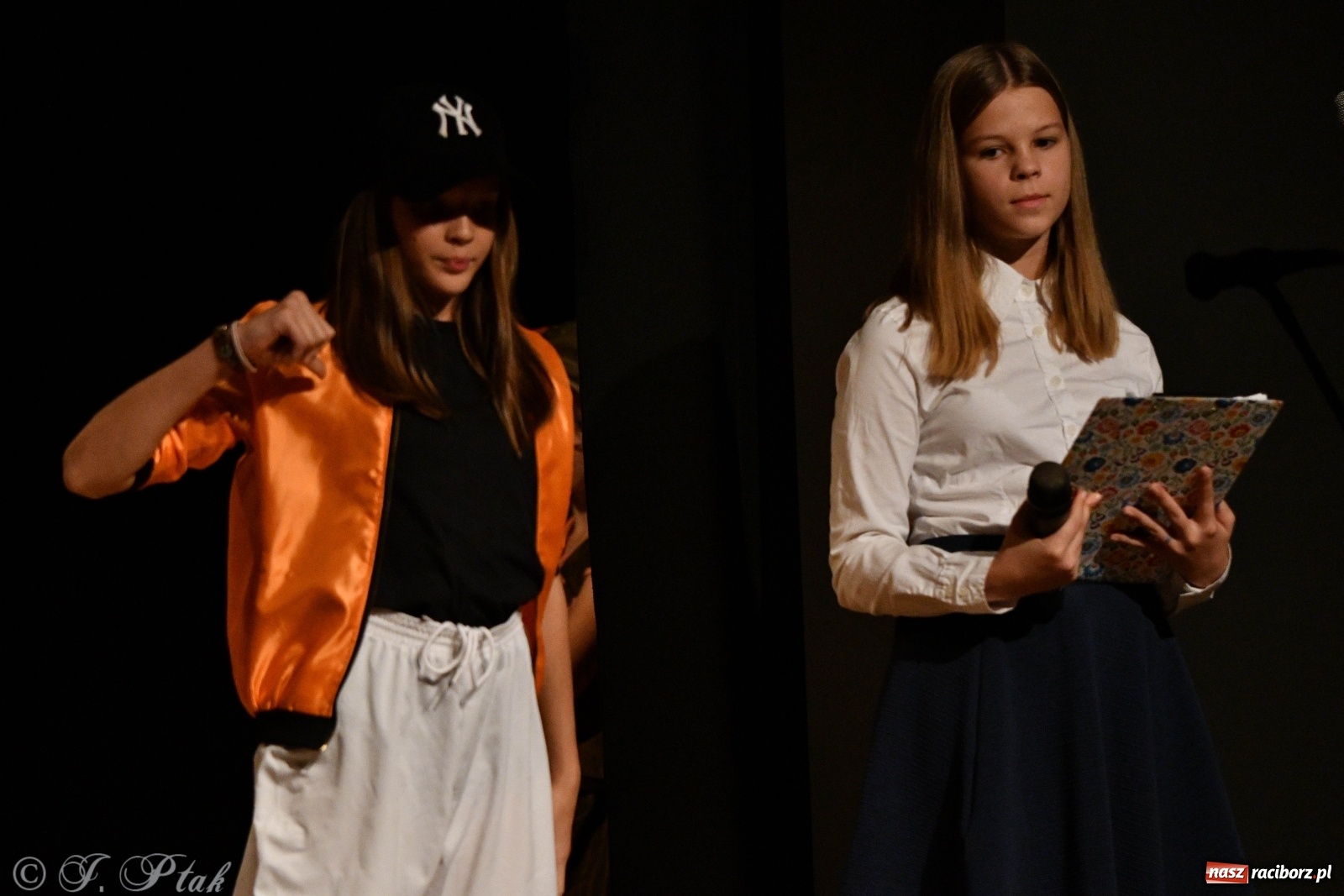 Zdjęcie w galerii na portalu naszraciborz.pl: Wieczór teatralny w MDK [FOTO i WIDEO] wiadomości z regionu