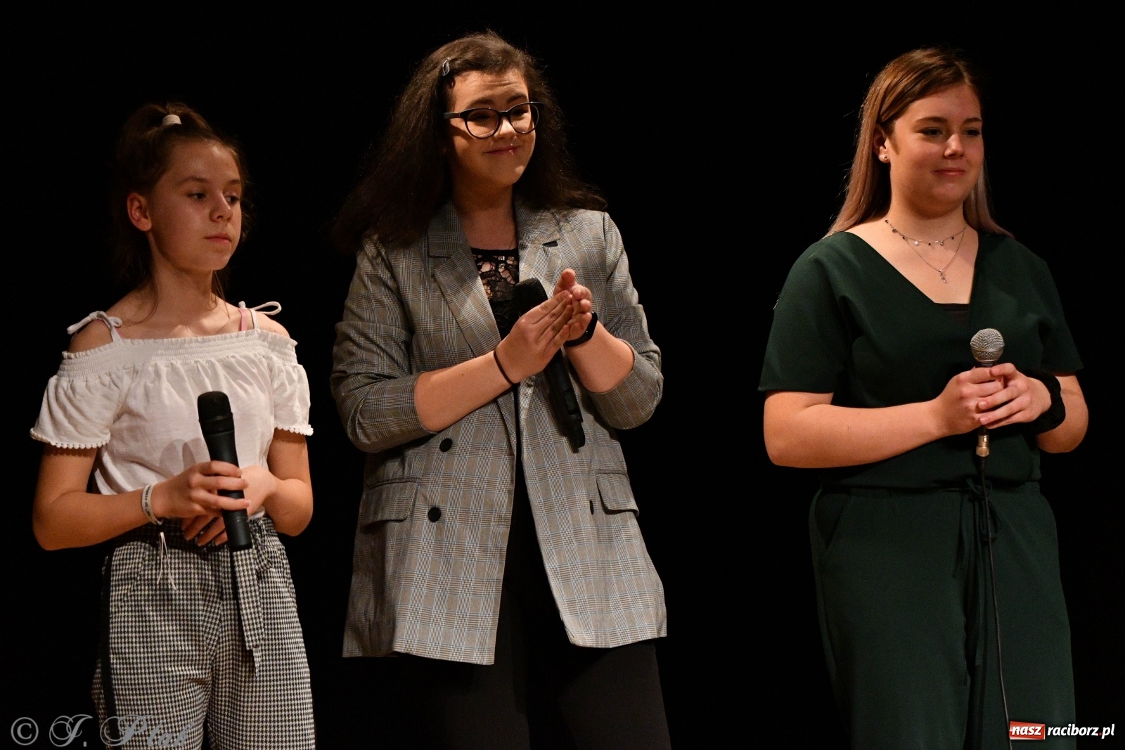 Zdjęcie w galerii na portalu naszraciborz.pl: Wieczór teatralny w MDK [FOTO i WIDEO] wiadomości z regionu