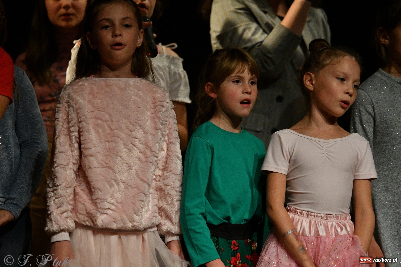 Zdjęcie w galerii na portalu naszraciborz.pl: Wieczór teatralny w MDK [FOTO i WIDEO] wiadomości z regionu