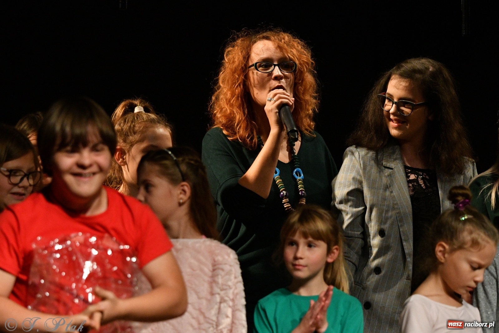 Zdjęcie w galerii na portalu naszraciborz.pl: Wieczór teatralny w MDK [FOTO i WIDEO] wiadomości z regionu