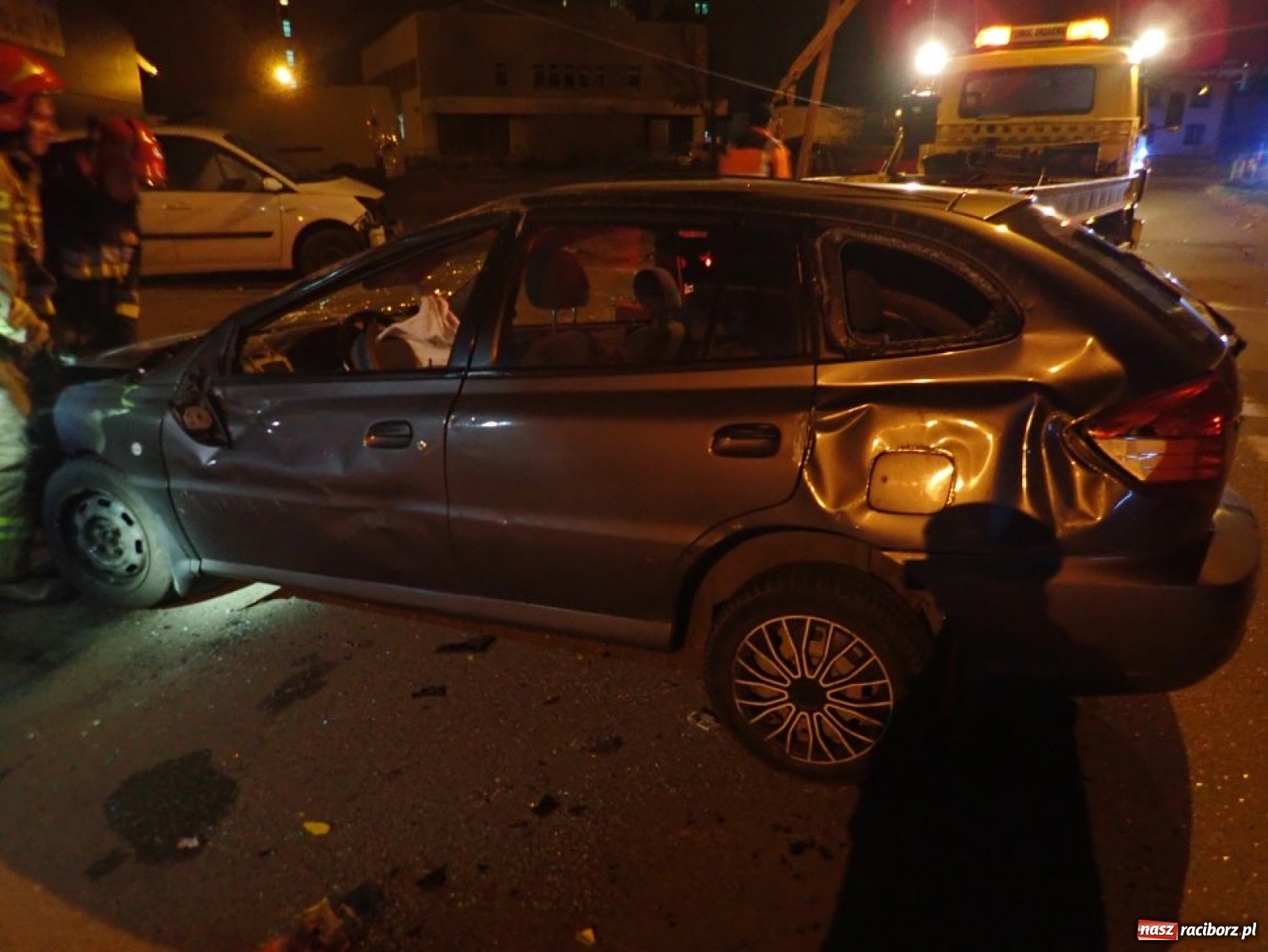 Zdjęcie w galerii na portalu naszraciborz.pl: Tak się kończy pijaństwo za kierownicą [FOTO]  wiadomości z regionu