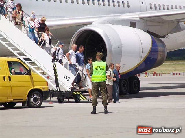 Zdjęcie w galerii na portalu naszraciborz.pl: Ukraińcy z wyłudzonymi wizami wiadomości z regionu