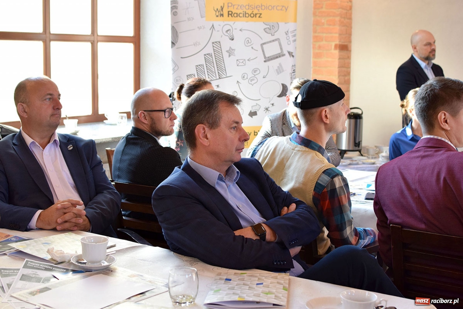Zdjęcie w galerii na portalu naszraciborz.pl: W browarze o biznesie. Śniadanie przedsiębiorców w przybytku Gambrinusa wiadomości z regionu