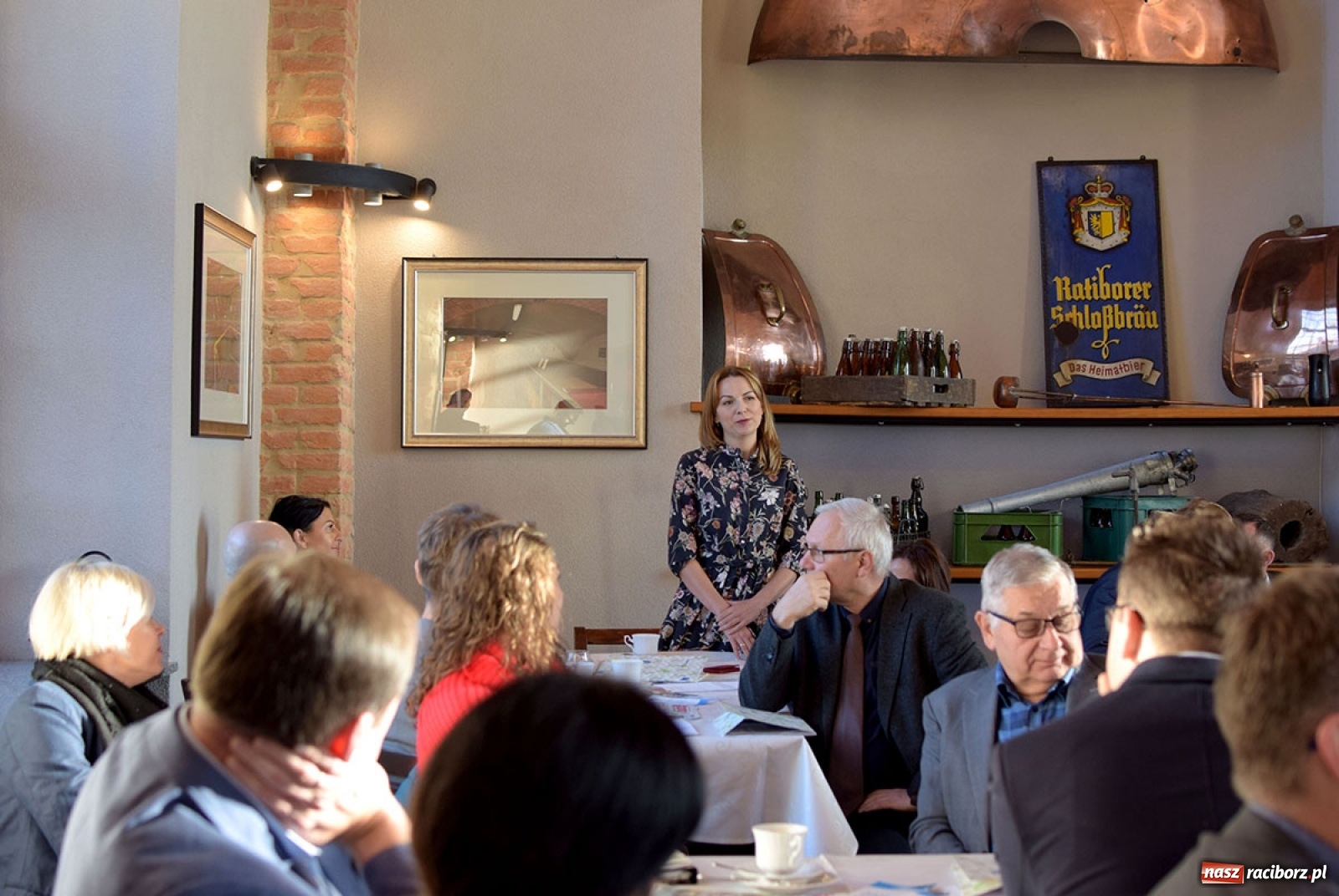Zdjęcie w galerii na portalu naszraciborz.pl: W browarze o biznesie. Śniadanie przedsiębiorców w przybytku Gambrinusa wiadomości z regionu
