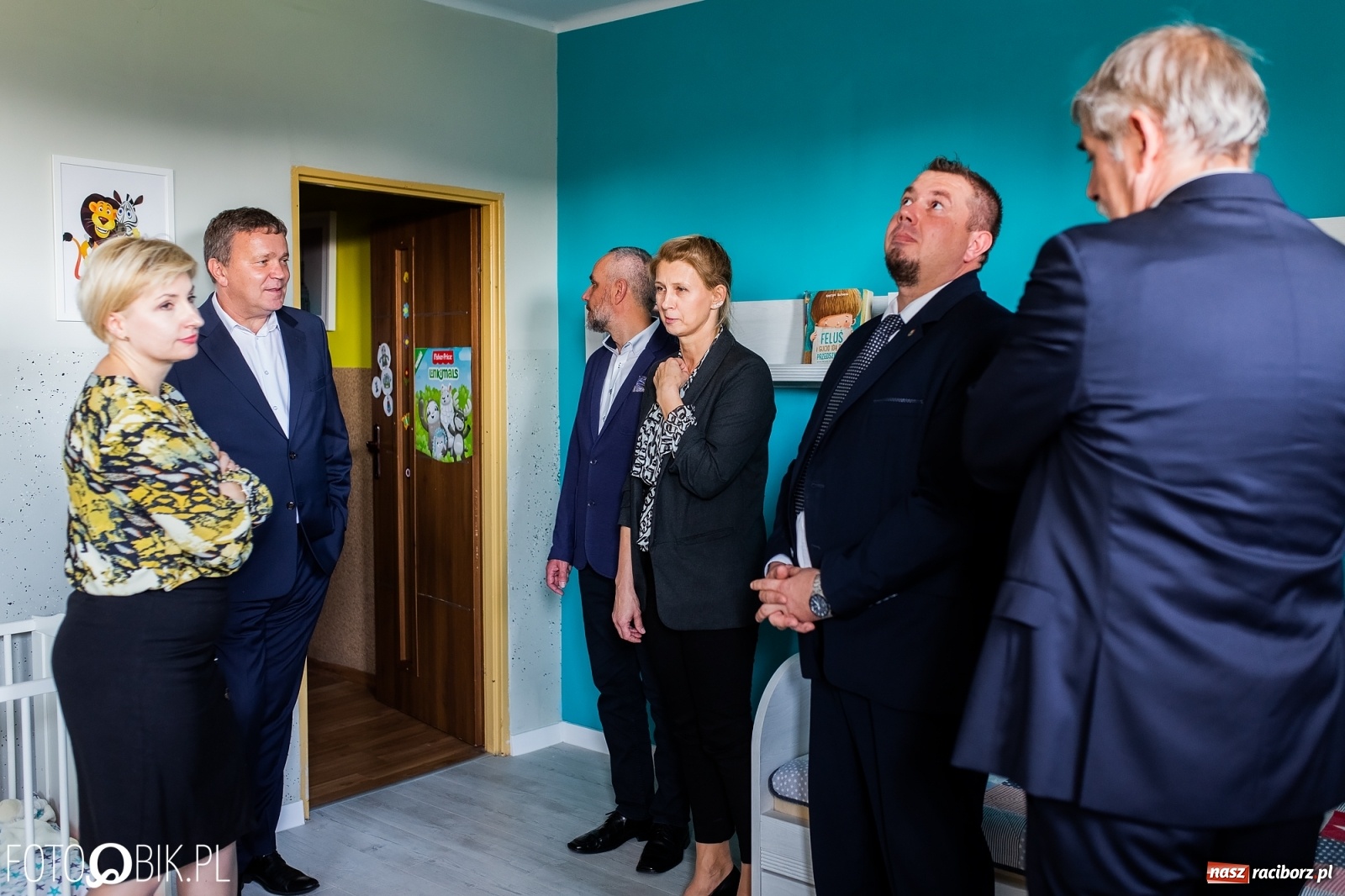 Zdjęcie w galerii na portalu naszraciborz.pl: Do Samborowic wróciły dzieci. Dziś przecięto wstęgę [FOTO] wiadomości z regionu