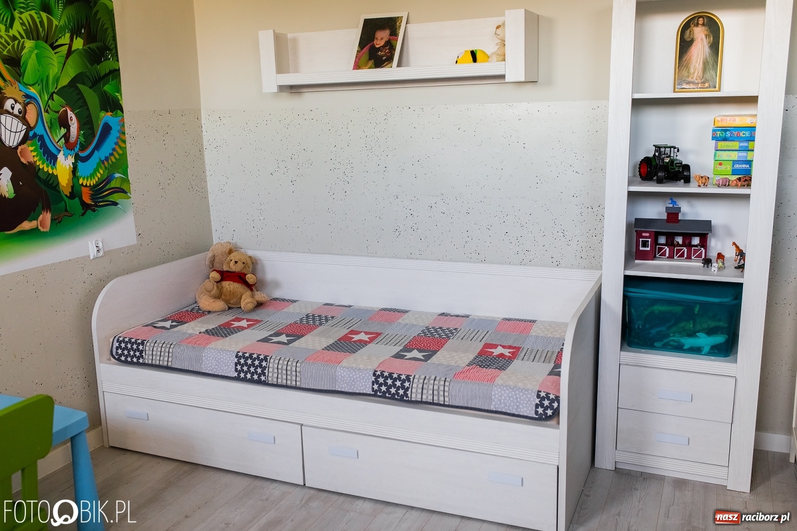 Zdjęcie w galerii na portalu naszraciborz.pl: Do Samborowic wróciły dzieci. Dziś przecięto wstęgę [FOTO] wiadomości z regionu