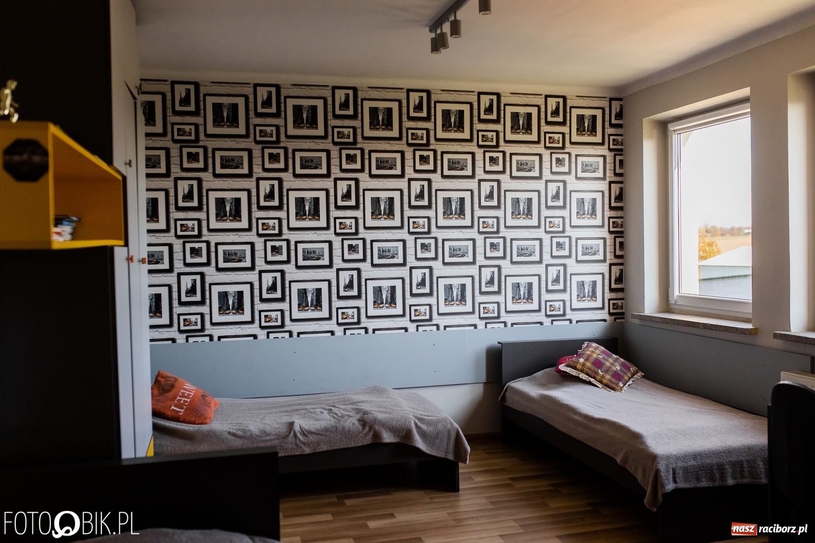 Zdjęcie w galerii na portalu naszraciborz.pl: Do Samborowic wróciły dzieci. Dziś przecięto wstęgę [FOTO] wiadomości z regionu