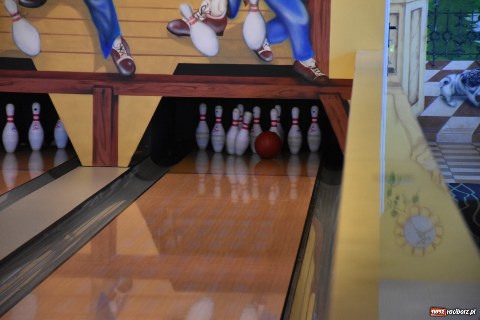 Zdjęcie w galerii na portalu naszraciborz.pl: Polsko-czeska rywalizacja na kręgielni wiadomości z regionu